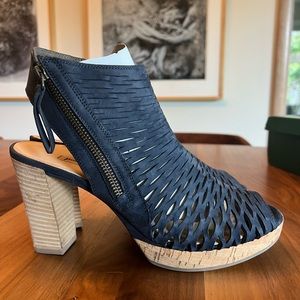 EUC Paul Green The Day Maker Costa sandals